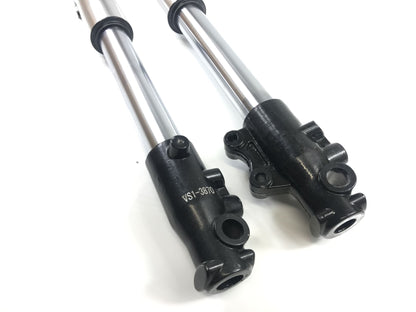 3870 | 700 x 45 x 48 mm Front Unadjustable Fork Set